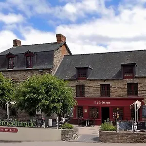 Logis Hotel, Restaurant Et Le Relais De Broceliande Paimpont